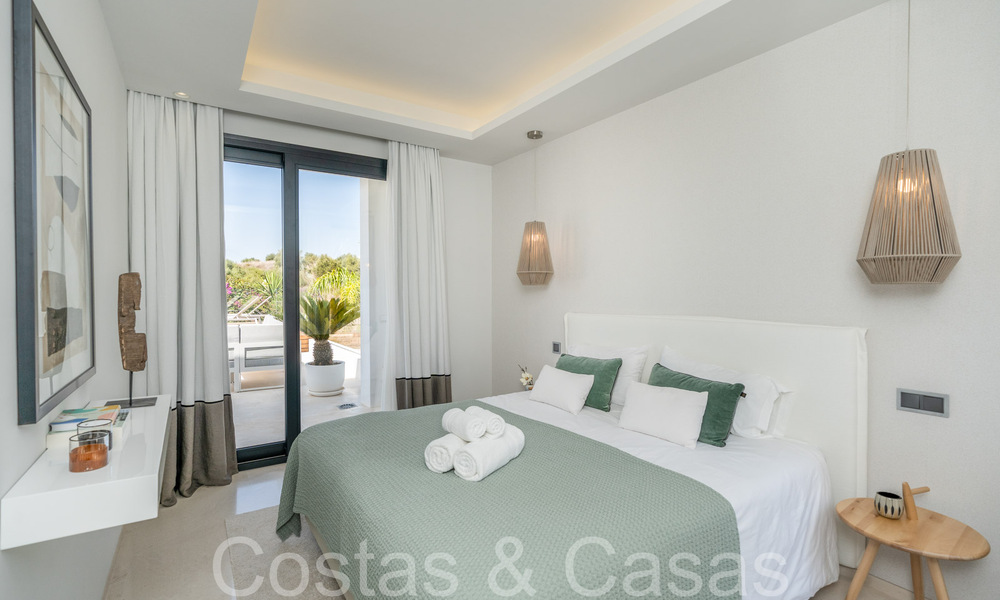 Villa de luxe supérieure à l'architecture moderne à vendre à deux pas de la vallée du golf de Nueva Andalucia, Marbella 64232