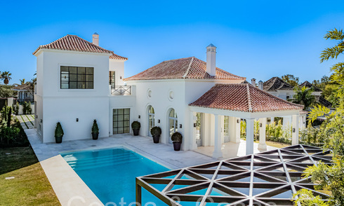 Villa de luxe au design moderne et méditerranéen, prête à être emménagée, à vendre dans une zone de golf très prisée à Nueva Andalucia, Marbella. 64251