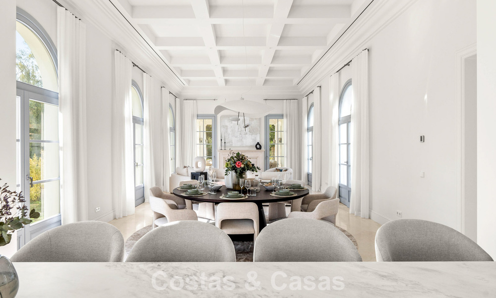 Villa de luxe au design moderne et méditerranéen, prête à être emménagée, à vendre dans une zone de golf très prisée à Nueva Andalucia, Marbella. 774521