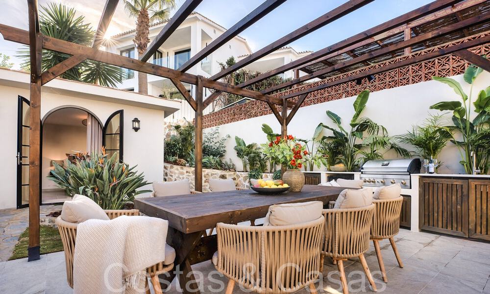 Villa de luxe méditerranéenne avec logement d'invités séparée à vendre à Nueva Andalucia, Marbella 64415