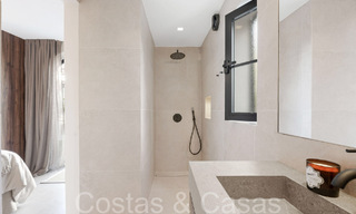 Villa de luxe méditerranéenne avec logement d'invités séparée à vendre à Nueva Andalucia, Marbella 64454 