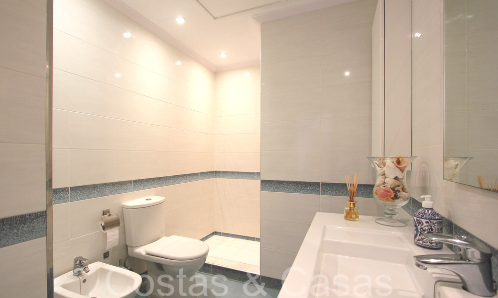 Penthouse prêt à emménager à vendre avec de magnifiques vues sur la mer à Benahavis - Marbella 64288