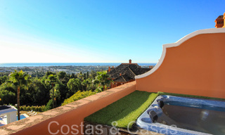 Penthouse de 3 chambres prêt à emménager à vendre avec de magnifiques vues sur la mer à Benahavis - Marbella 64295 