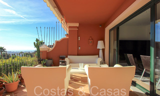 Penthouse de 3 chambres prêt à emménager à vendre avec de magnifiques vues sur la mer à Benahavis - Marbella 64313 