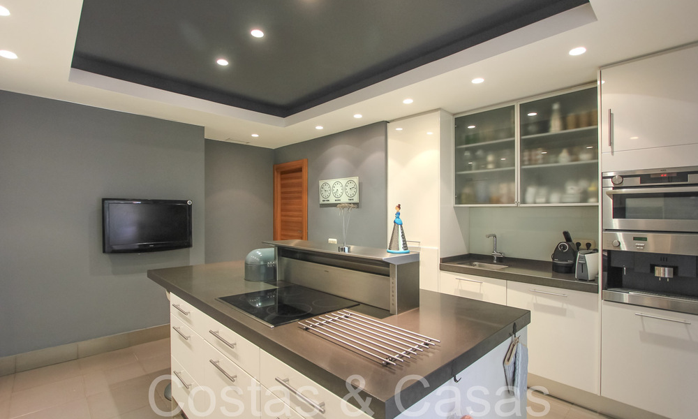 Penthouse prêt à emménager à vendre avec de magnifiques vues sur la mer à Benahavis - Marbella 64321