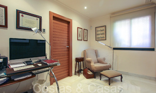 Penthouse de 3 chambres prêt à emménager à vendre avec de magnifiques vues sur la mer à Benahavis - Marbella 64324 