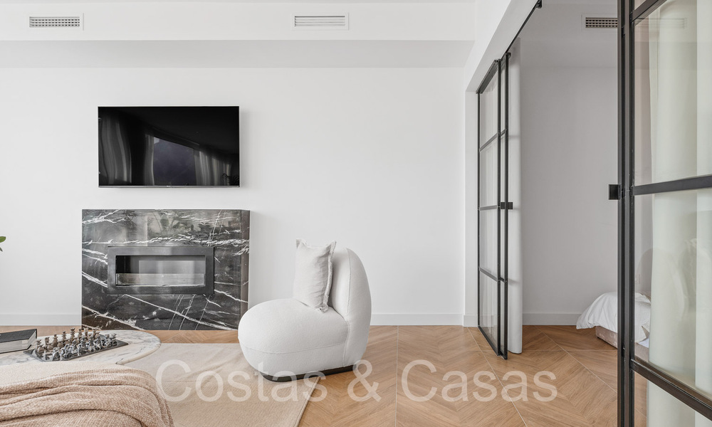 Appartement de luxe sophistiqué avec vue sur le lac, la montagne et la mer à vendre à Nueva Andalucia, Marbella 64477