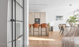 Appartement de luxe sophistiqué avec vue sur le lac, la montagne et la mer à vendre à Nueva Andalucia, Marbella 64484 