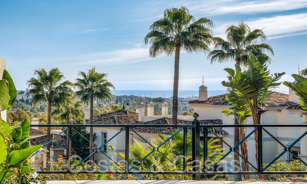 Appartement de luxe sophistiqué avec vue sur le lac, la montagne et la mer à vendre à Nueva Andalucia, Marbella 64492