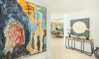 Superbe villa de luxe avec un style architectural méditerranéen moderne à vendre, première ligne de golf à Nueva Andalucia, Marbella 64504 