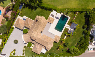 Superbe villa de luxe avec un style architectural méditerranéen moderne à vendre, première ligne de golf à Nueva Andalucia, Marbella 64507 