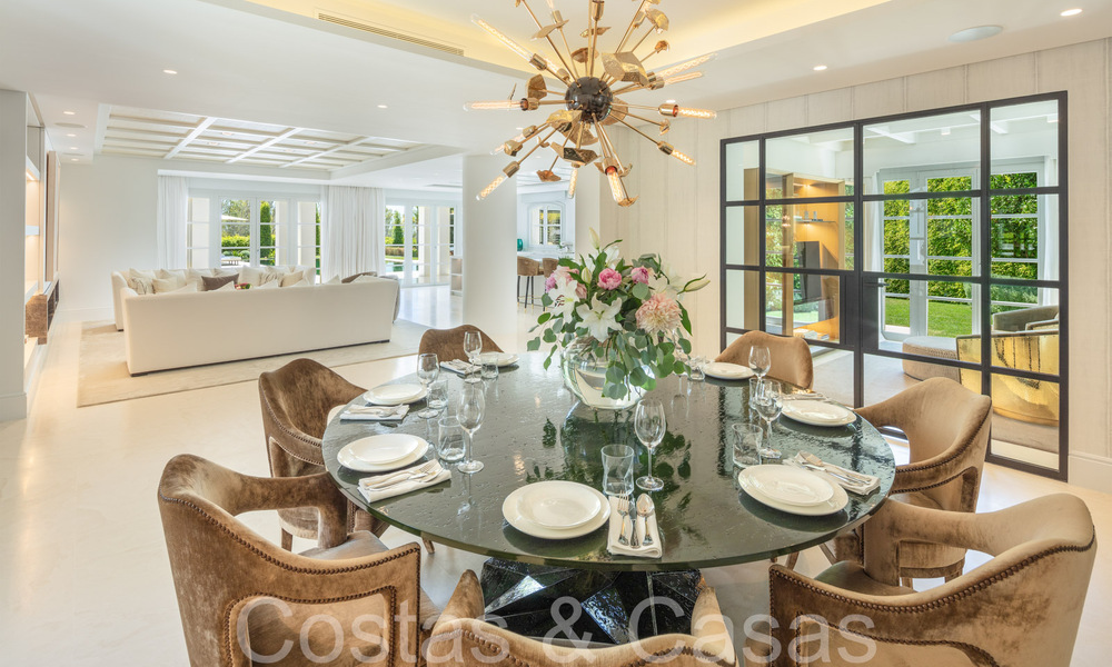 Superbe villa de luxe avec un style architectural méditerranéen moderne à vendre, première ligne de golf à Nueva Andalucia, Marbella 64511