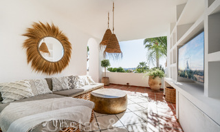 Charmant appartement à vendre avec vue panoramique sur la vallée et la mer à Nueva Andalucia, Marbella 64601 