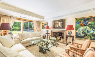 Villa de luxe traditionnelle au charme andalou à vendre dans la vallée du golf de Nueva Andalucia, Marbella 64153 