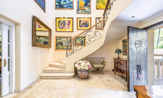 Villa de luxe traditionnelle au charme andalou à vendre dans la vallée du golf de Nueva Andalucia, Marbella 64157 
