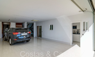 Nouvelle villa de luxe avec un style architectural avancé à vendre dans la vallée du golf de Nueva Andalucia, Marbella 64571 
