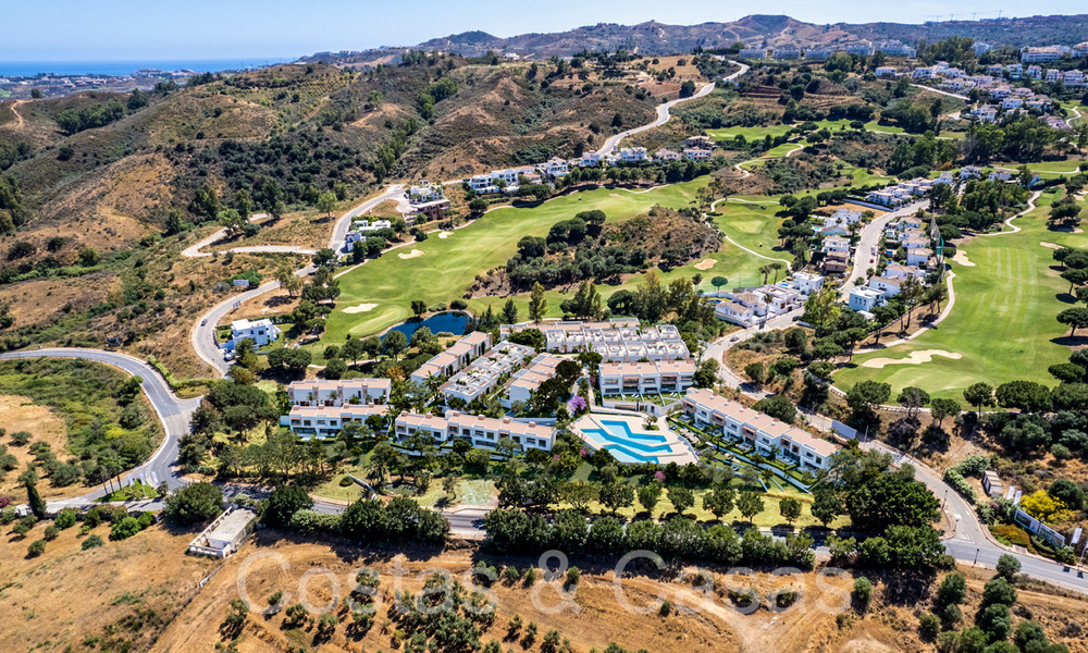 DERNIÈRE MAISON! Nouveau projet de maisons de luxe modernes à vendre à côté du terrain de golf de Mijas, Costa del Sol 64609