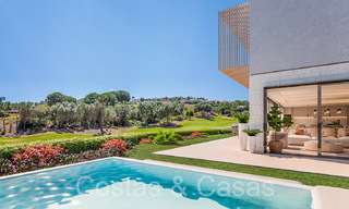 Nouveau projet de maisons de luxe modernes à vendre à côté du terrain de golf de Mijas, Costa del Sol 64619 