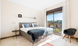 Spacieuses villas espagnoles à vendre dans un environnement golfique idyllique à La Duquesa, Costa del Sol 64641 
