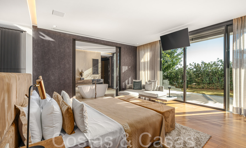 Prête à emménager, villa de luxe moderne à vendre, en première ligne de golf dans le prestigieux Marbella Club Golf Resort à Benahavis 65366