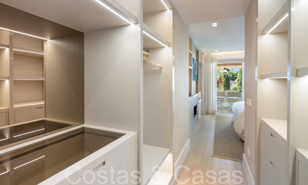 Appartement meublé contemporain de 3 chambres à vendre dans le centre de Marbella 65340