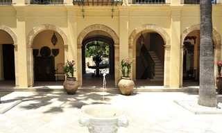 Villa - demeure de campagne à vendre, entre Marbella et Estepona 895 