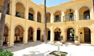 Villa - demeure de campagne à vendre, entre Marbella et Estepona 902 