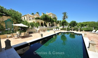 Villa - demeure de campagne à vendre, entre Marbella et Estepona 913 