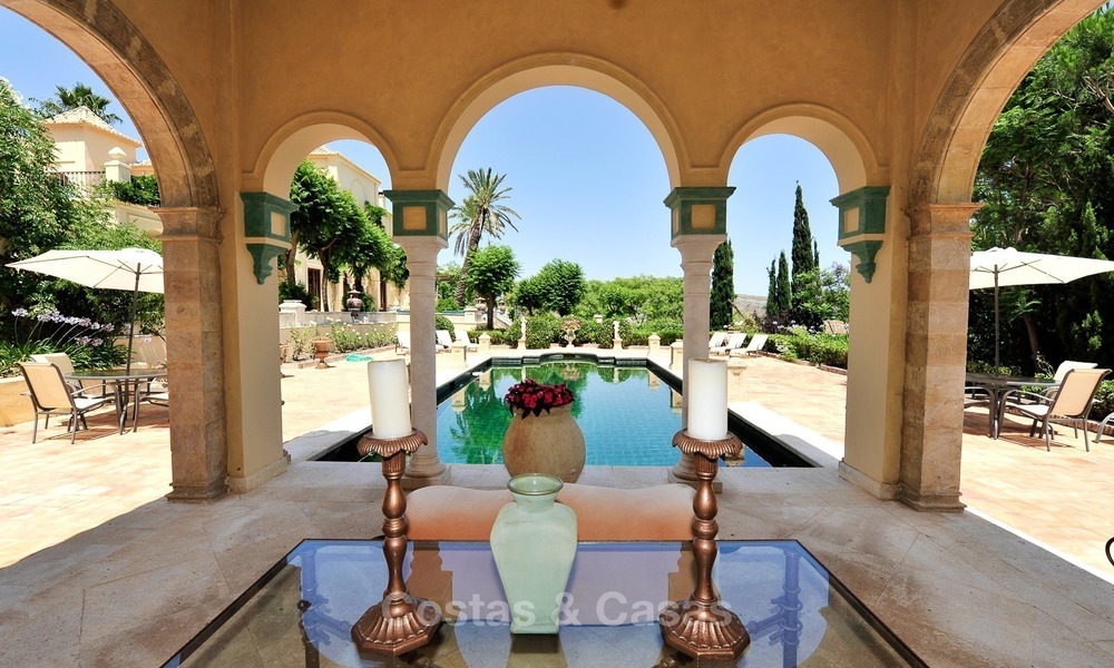 Villa - demeure de campagne à vendre, entre Marbella et Estepona 918