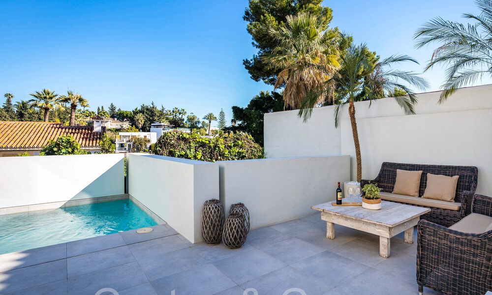 Villa moderne de qualité prête à emménager à vendre à deux pas des terrains de golf à Nueva Andalucia, Marbella 65237
