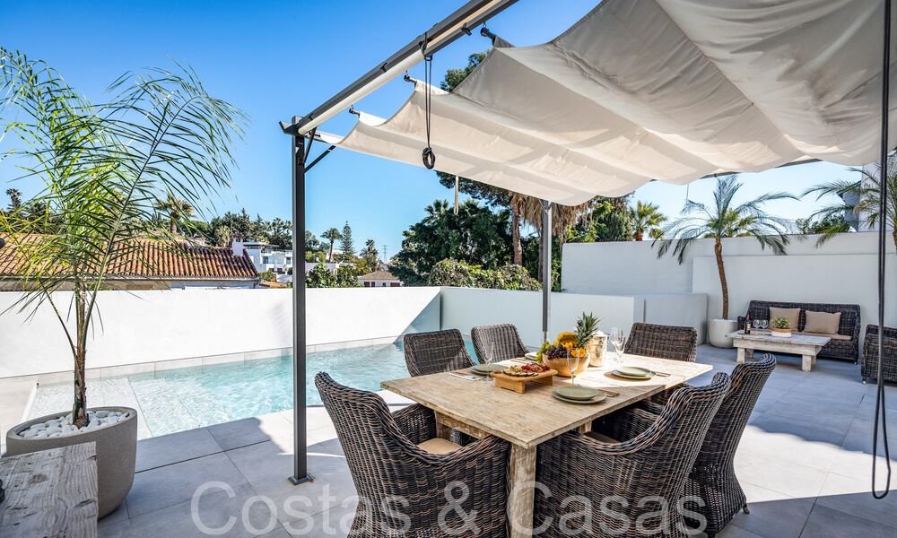 Villa moderne de qualité prête à emménager à vendre à deux pas des terrains de golf à Nueva Andalucia, Marbella 65241