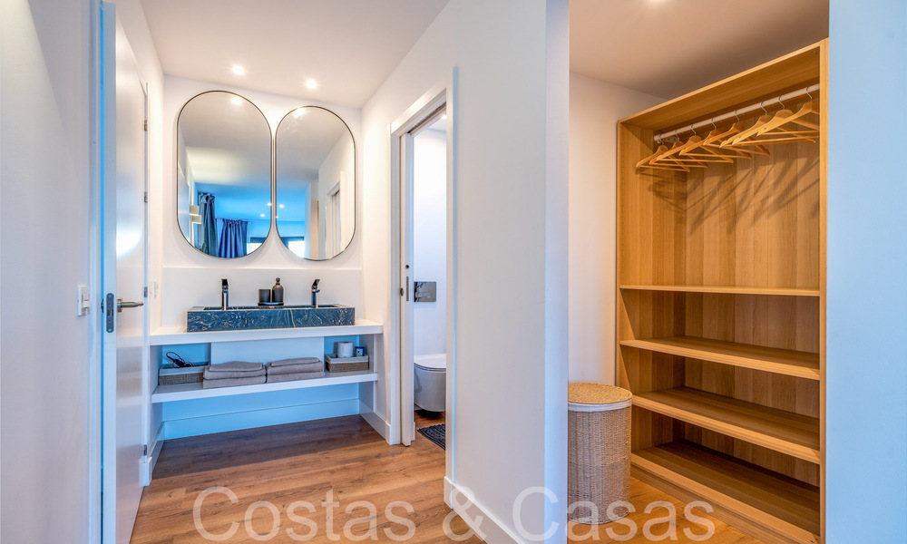 Villa moderne de qualité prête à emménager à vendre à deux pas des terrains de golf à Nueva Andalucia, Marbella 65249