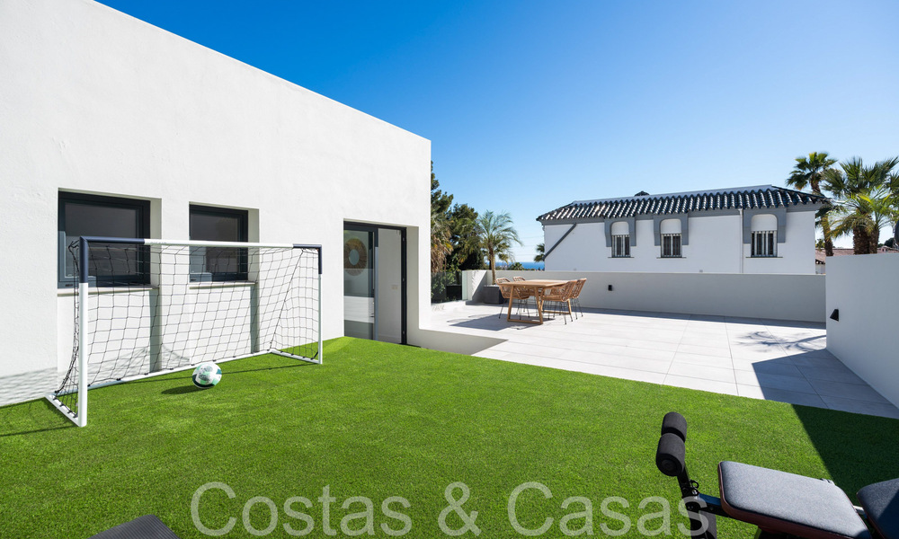 Villa moderne de qualité prête à emménager à vendre à deux pas des terrains de golf à Nueva Andalucia, Marbella 65262