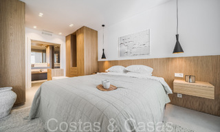 Luxueux appartement à vendre avec terrasse accueillante, piscine privée et vue sur la mer à Nueva Andalucia, Marbella 65188 