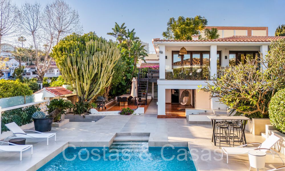 Villa de luxe spacieuse et contemporaine à vendre dans un quartier résidentiel populaire à Nueva Andalucia, Marbella 65003