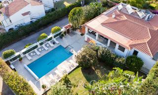Villa de luxe spacieuse et contemporaine à vendre dans un quartier résidentiel populaire à Nueva Andalucia, Marbella 65005 