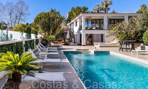 Villa de luxe spacieuse et contemporaine à vendre dans un quartier résidentiel populaire à Nueva Andalucia, Marbella 65007