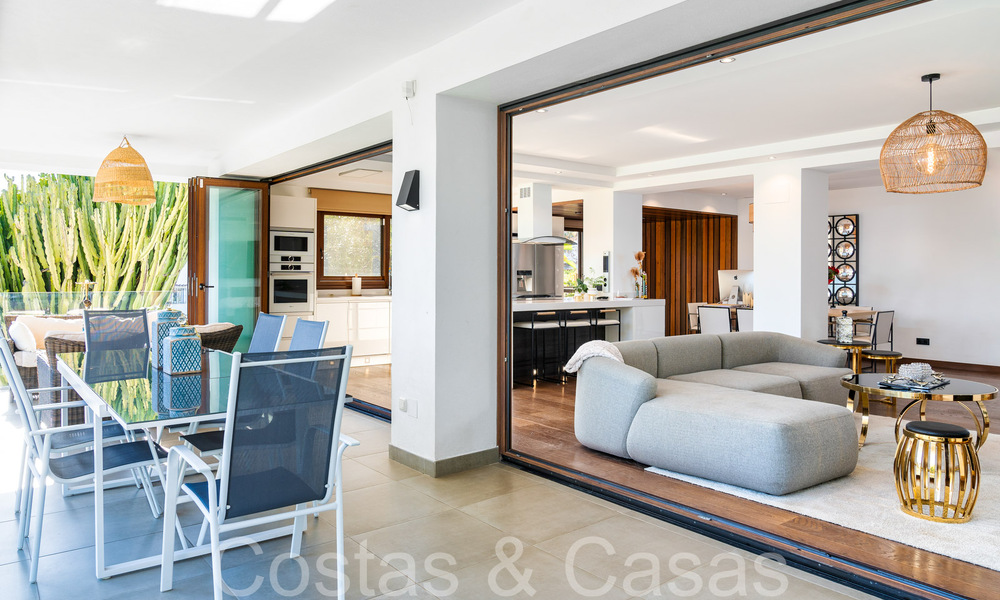 Villa de luxe spacieuse et contemporaine à vendre dans un quartier résidentiel populaire à Nueva Andalucia, Marbella 65014