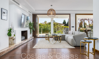 Villa de luxe spacieuse et contemporaine à vendre dans un quartier résidentiel populaire à Nueva Andalucia, Marbella 65021 