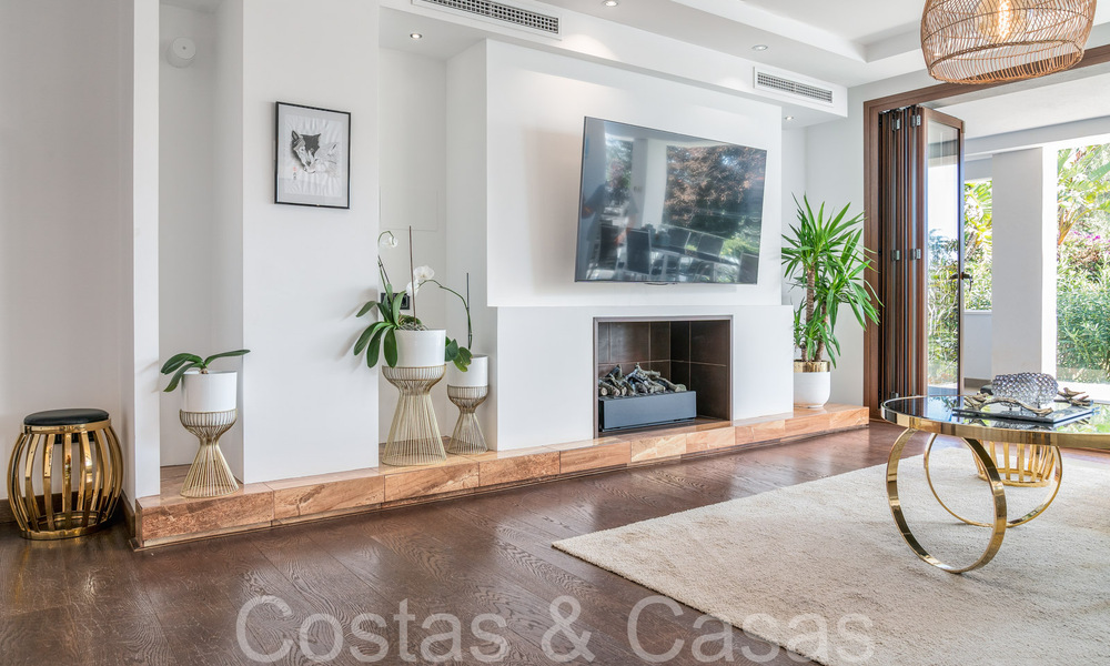 Villa de luxe spacieuse et contemporaine à vendre dans un quartier résidentiel populaire à Nueva Andalucia, Marbella 65022