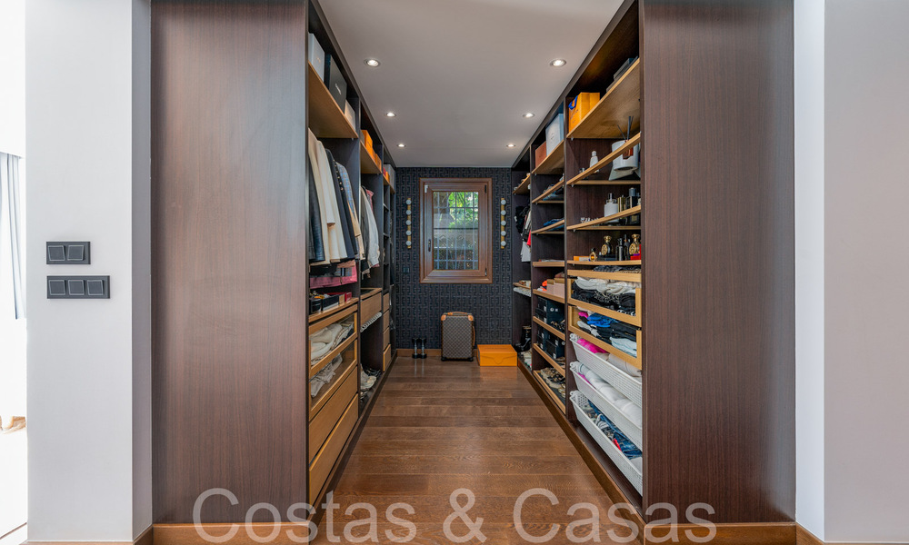 Villa de luxe spacieuse et contemporaine à vendre dans un quartier résidentiel populaire à Nueva Andalucia, Marbella 65028