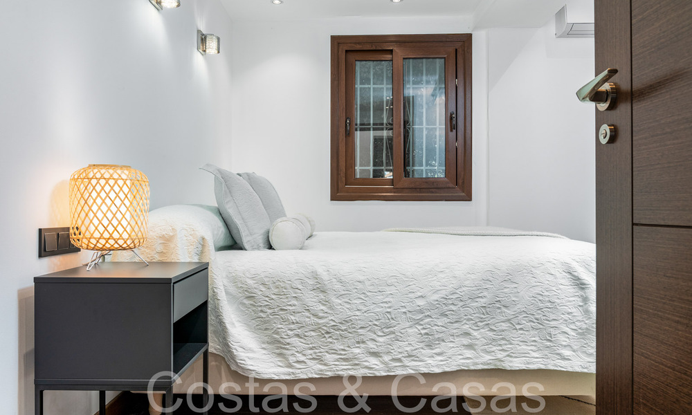 Villa de luxe spacieuse et contemporaine à vendre dans un quartier résidentiel populaire à Nueva Andalucia, Marbella 65040