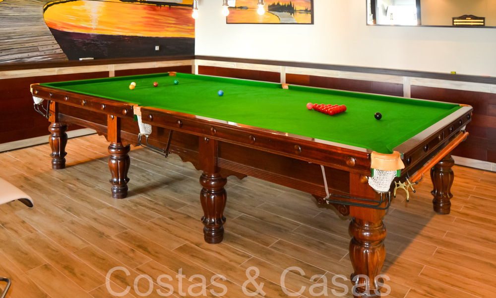 Luxueuse villa avec un style architectural moderne et une vue imprenable sur la mer à vendre à Manilva, Costa del Sol 64981