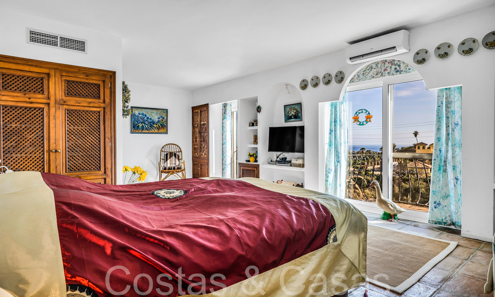 Villa rustique à vendre sur un terrain spacieux sur le New Golden Mile entre Marbella et Estepona 65615