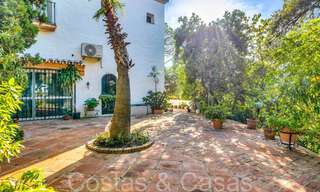 Villa rustique à vendre sur un terrain spacieux sur le New Golden Mile entre Marbella et Estepona 65640 