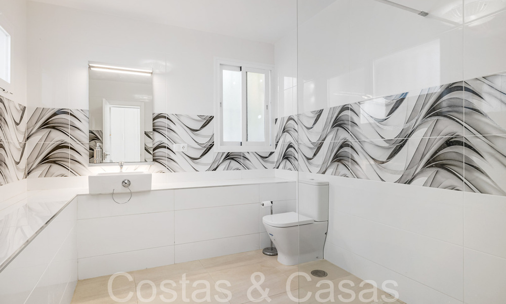 Villa andalouse à vendre dans un resort de golf, à quelques minutes du centre d'Estepona 65659