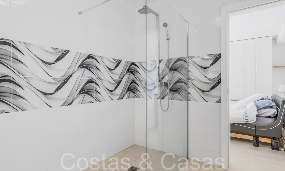 Villa andalouse à vendre dans un resort de golf, à quelques minutes du centre d'Estepona 65660