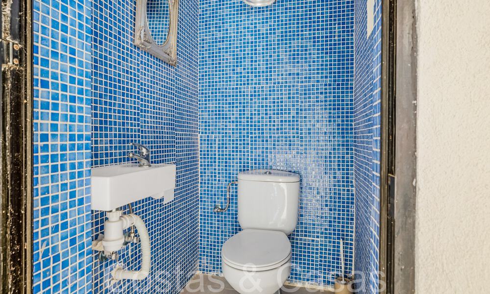 Villa andalouse à vendre dans un resort de golf, à quelques minutes du centre d'Estepona 65675