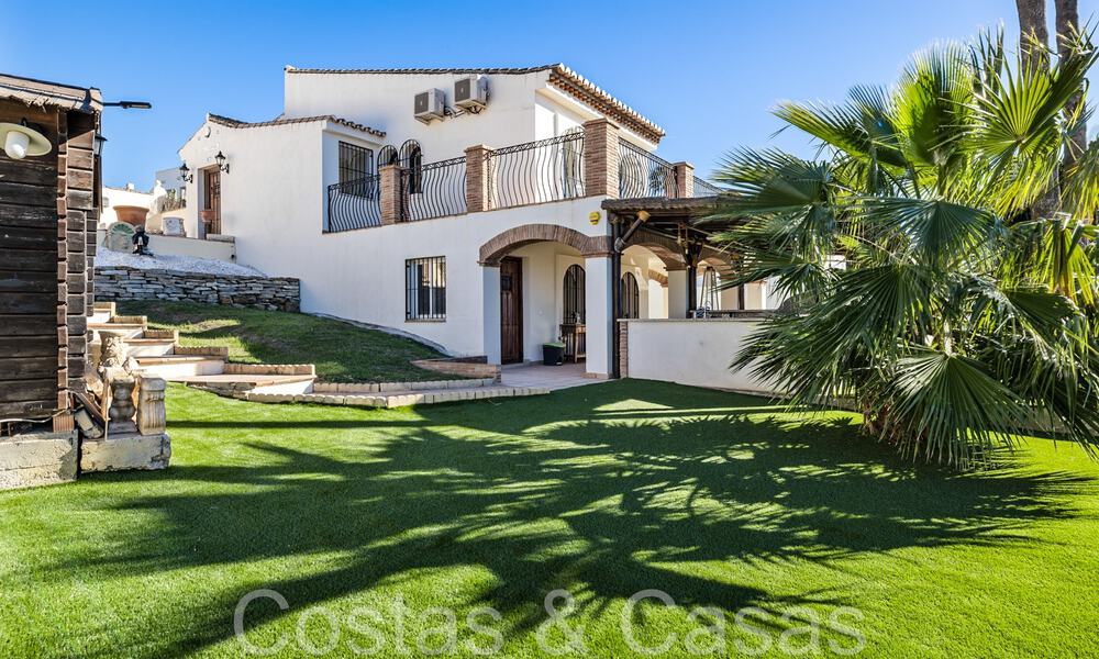 Villa andalouse à vendre dans un resort de golf, à quelques minutes du centre d'Estepona 65676