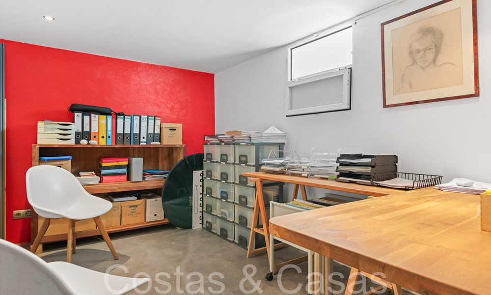 Maison de plage à vendre avec une vue imprenable sur la mer dans un complexe de première ligne de plage près de la ville d'Estepona 65392